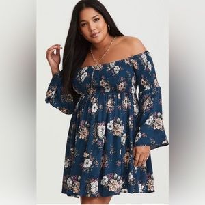 NWT Torrid Off The Shoulder Dress Size 3x